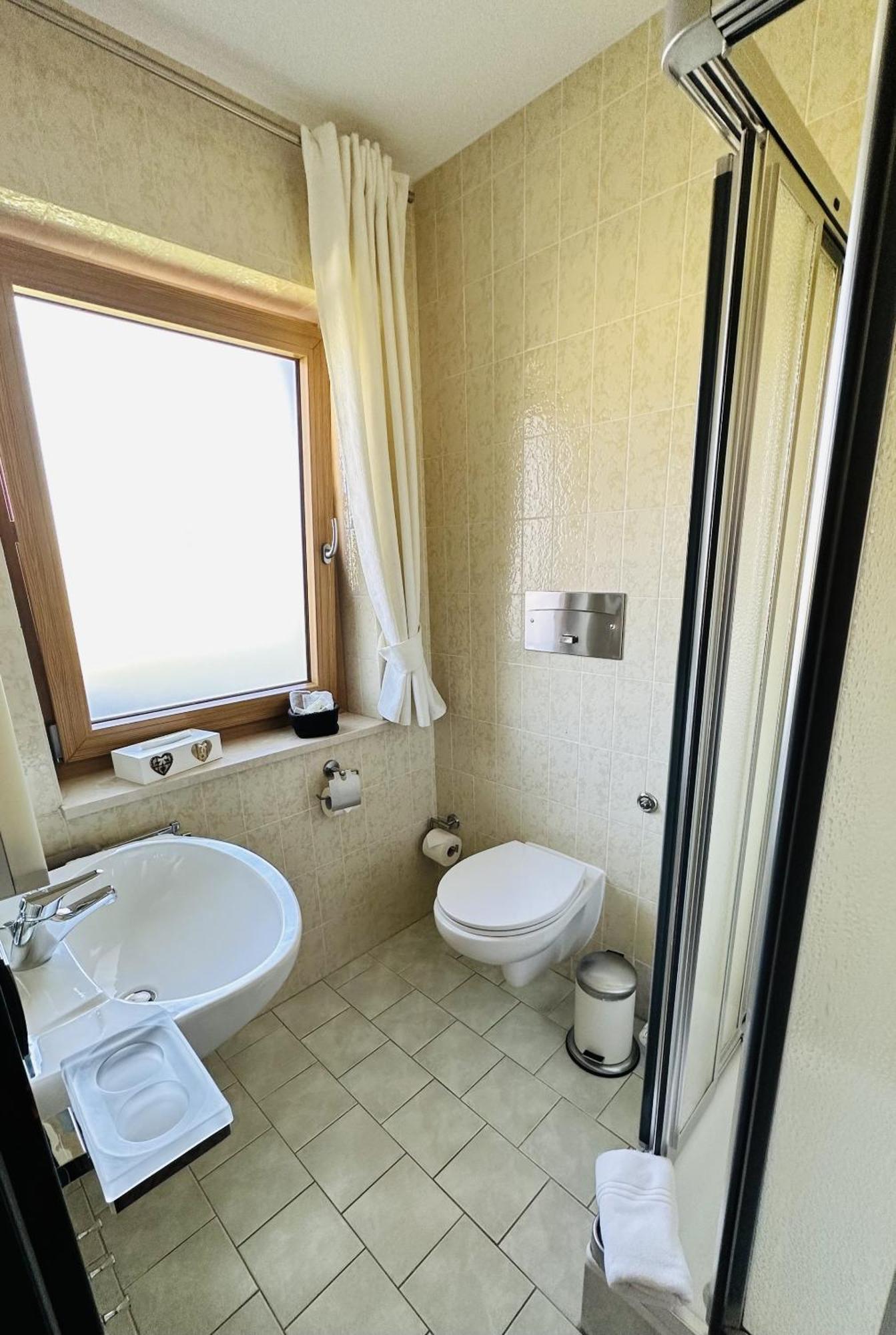 Gaestehaus Wiesegg Reit im Winkl Szoba fotó